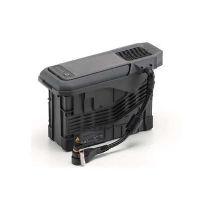 DJI Matrice 400 battery tethered